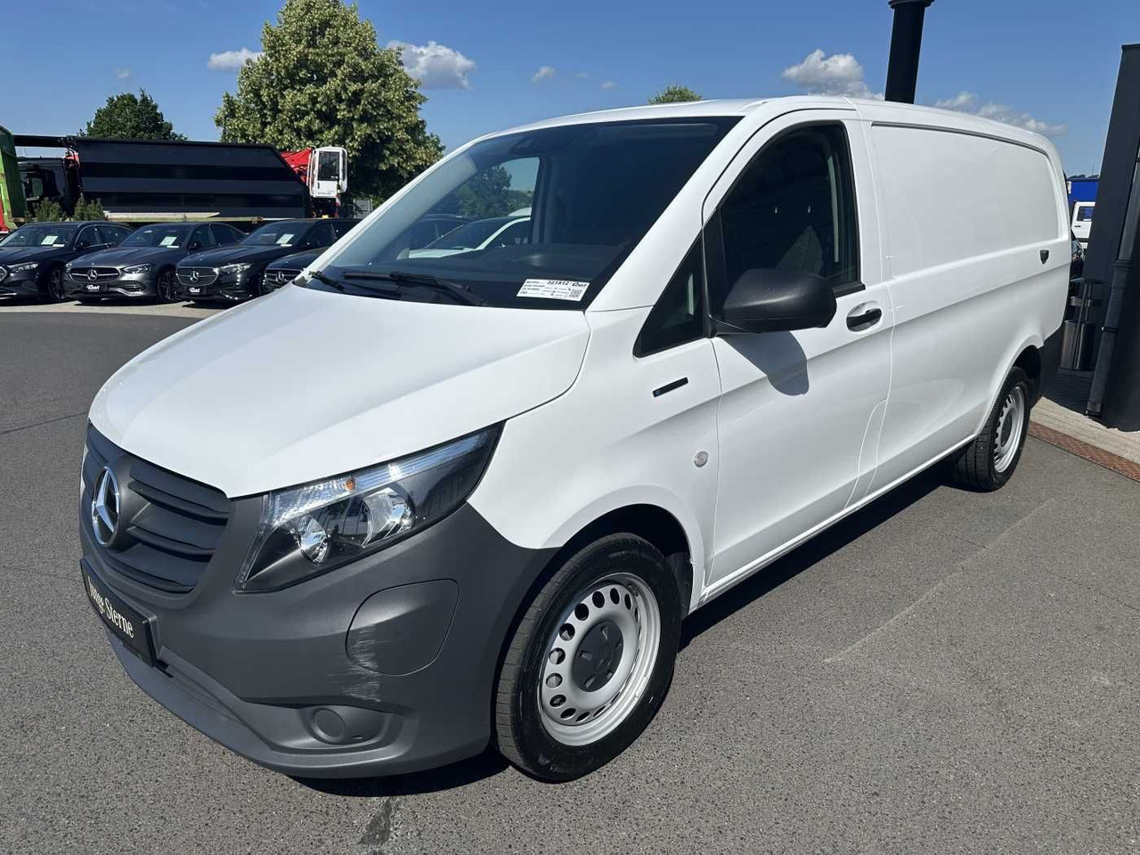Mercedes-Benz eVito 112 Klima Kamera Navi SHZ Tempomat - Mali kombi, Električno dostavno vozilo: slika Mercedes-Benz eVito 112 Klima Kamera Navi SHZ Tempomat - Mali kombi, Električno dostavno vozilo Mercedes-Benz eVito 112 Klima Kamera Navi SHZ Tempomat - Mali kombi, Električno dostavno vozilo: slika Mercedes-Benz eVito 112 Klima Kamera Navi SHZ Tempomat - Mali kombi, Električno dostavno vozilo