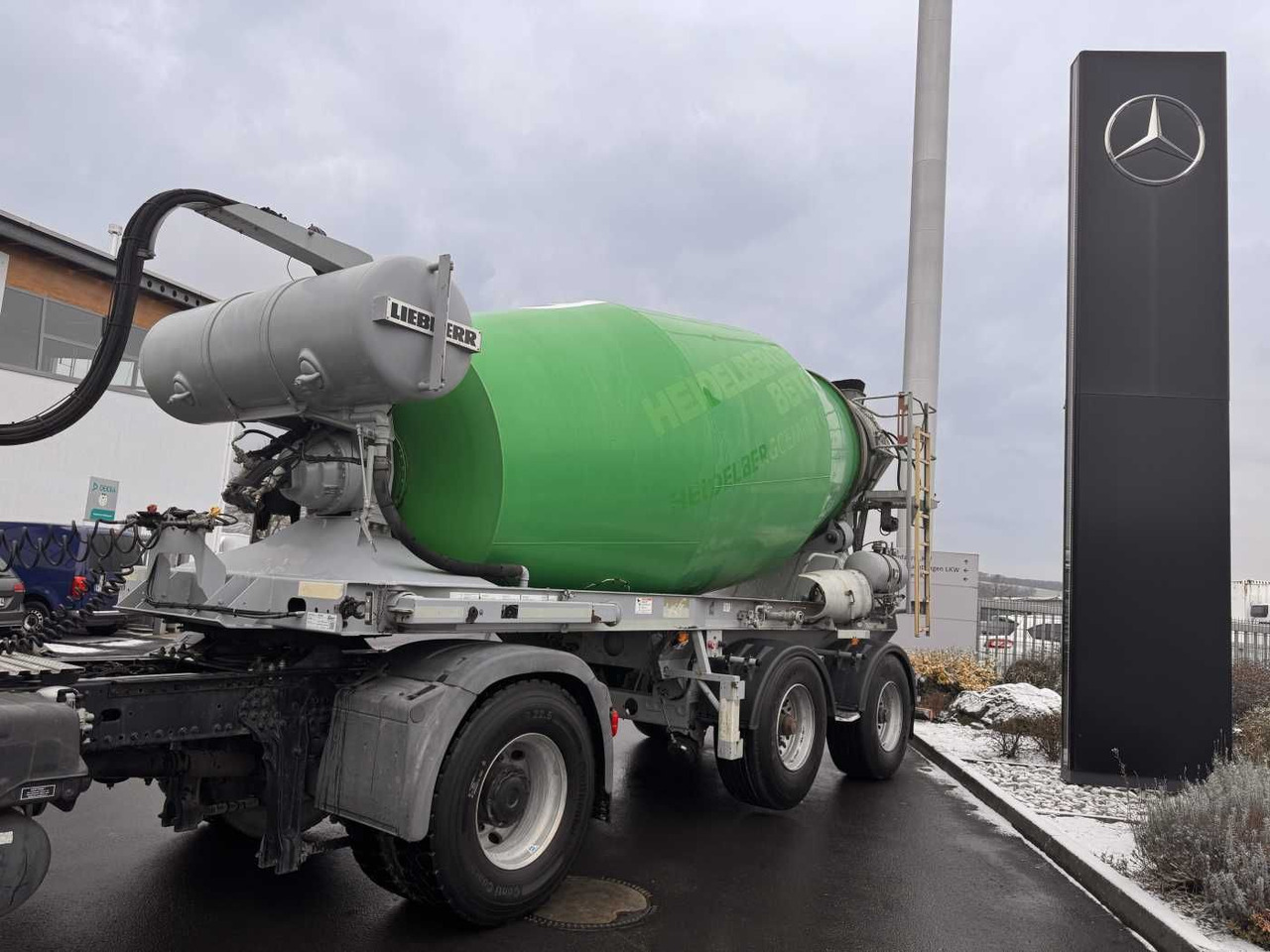 Müller-Mitteltal SF32BM/BT Liebherr HTM1004 10m³ BPW Liftachse - Poluprikolica mikser: slika Müller-Mitteltal SF32BM/BT Liebherr HTM1004 10m³ BPW Liftachse - Poluprikolica mikser Müller-Mitteltal SF32BM/BT Liebherr HTM1004 10m³ BPW Liftachse - Poluprikolica mikser: slika Müller-Mitteltal SF32BM/BT Liebherr HTM1004 10m³ BPW Liftachse - Poluprikolica mikser