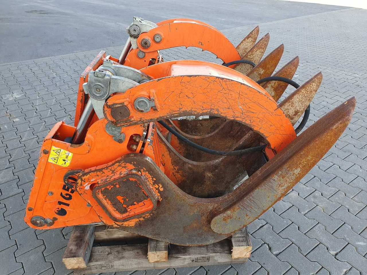 Westtech G1650 Roderechen / Greifarme / 2017 - Priključak: slika Westtech G1650 Roderechen / Greifarme / 2017 - Priključak Westtech G1650 Roderechen / Greifarme / 2017 - Priključak: slika Westtech G1650 Roderechen / Greifarme / 2017 - Priključak