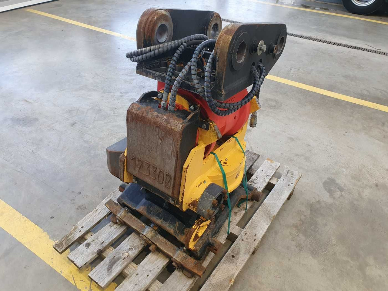 Rädlinger Schwenkrotator CAT M318 / CW 40 / 2016 - Tiltrotator: slika Rädlinger Schwenkrotator CAT M318 / CW 40 / 2016 - Tiltrotator Rädlinger Schwenkrotator CAT M318 / CW 40 / 2016 - Tiltrotator: slika Rädlinger Schwenkrotator CAT M318 / CW 40 / 2016 - Tiltrotator