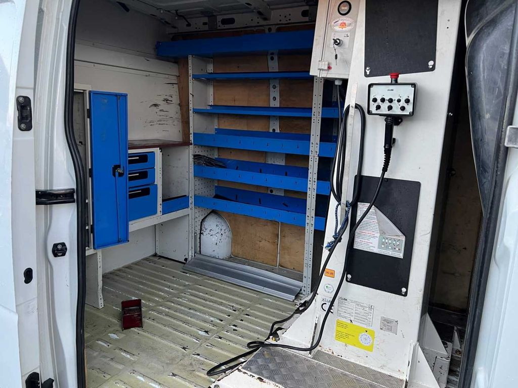 Podizna platforma montirana na kamion, Dostavno vozilo Renault Master 2.3 dCi / KLUBB K26, 12m: slika Podizna platforma montirana na kamion, Dostavno vozilo Renault Master 2.3 dCi / KLUBB K26, 12m