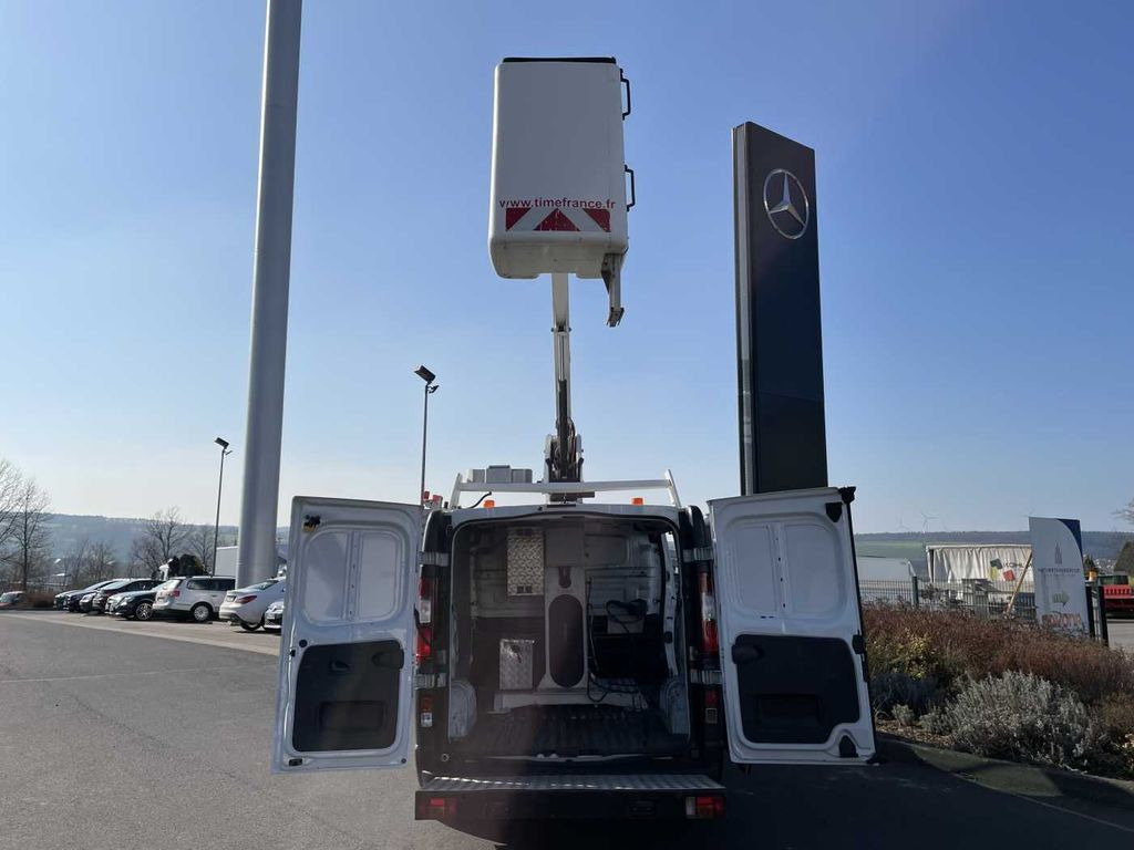 Zakup Renault Trafic dCi 120 L1H1 / TIME France ETL 21 8m  Renault Trafic dCi 120 L1H1 / TIME France ETL 21 8m: slika Zakup Renault Trafic dCi 120 L1H1 / TIME France ETL 21 8m  Renault Trafic dCi 120 L1H1 / TIME France ETL 21 8m
