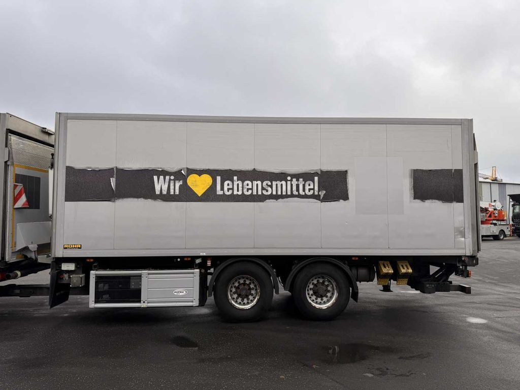 Rohr RZK/18 IV Carrier LBW 2.000kg Durchlade Rohr RZK/18 IV Carrier LBW 2.000kg Durchlade - Prikolica hladnjača: slika Rohr RZK/18 IV Carrier LBW 2.000kg Durchlade Rohr RZK/18 IV Carrier LBW 2.000kg Durchlade - Prikolica hladnjača Rohr RZK/18 IV Carrier LBW 2.000kg Durchlade Rohr RZK/18 IV Carrier LBW 2.000kg Durchlade - Prikolica hladnjača: slika Rohr RZK/18 IV Carrier LBW 2.000kg Durchlade Rohr RZK/18 IV Carrier LBW 2.000kg Durchlade - Prikolica hladnjača