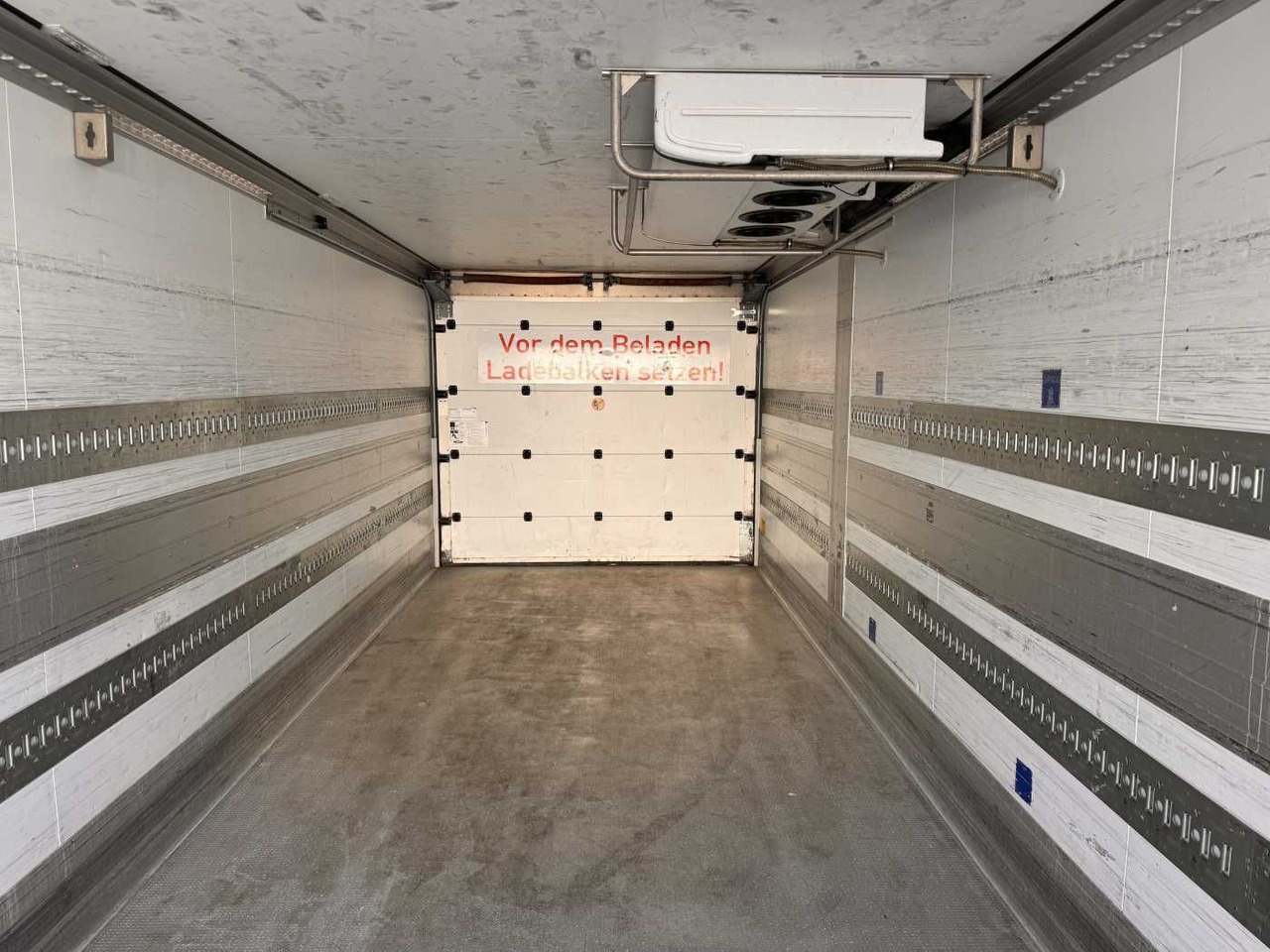 Novi Prikolica hladnjača Schmitz Cargobull SCB*2 Carrier Supra 950 U LBW Bär 2.000kg: slika Novi Prikolica hladnjača Schmitz Cargobull SCB*2 Carrier Supra 950 U LBW Bär 2.000kg Novi Prikolica hladnjača Schmitz Cargobull SCB*2 Carrier Supra 950 U LBW Bär 2.000kg: slika Novi Prikolica hladnjača Schmitz Cargobull SCB*2 Carrier Supra 950 U LBW Bär 2.000kg