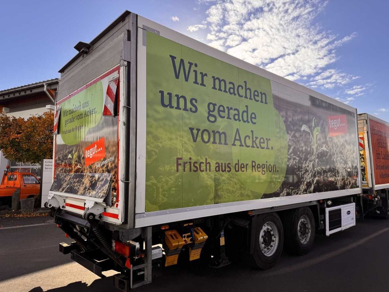 Novi Prikolica hladnjača Schmitz Cargobull SCB*2 Carrier Supra 950 U LBW Bär 2.000kg: slika Novi Prikolica hladnjača Schmitz Cargobull SCB*2 Carrier Supra 950 U LBW Bär 2.000kg Novi Prikolica hladnjača Schmitz Cargobull SCB*2 Carrier Supra 950 U LBW Bär 2.000kg: slika Novi Prikolica hladnjača Schmitz Cargobull SCB*2 Carrier Supra 950 U LBW Bär 2.000kg