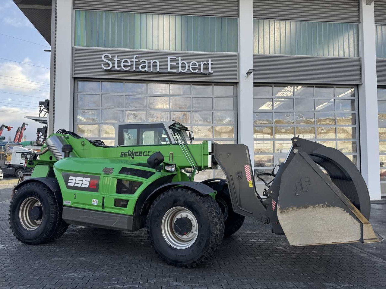Sennebogen 355 E / Greifschaufel / nur 998h! - Utovarivač na kotačima: slika Sennebogen 355 E / Greifschaufel / nur 998h! - Utovarivač na kotačima Sennebogen 355 E / Greifschaufel / nur 998h! - Utovarivač na kotačima: slika Sennebogen 355 E / Greifschaufel / nur 998h! - Utovarivač na kotačima
