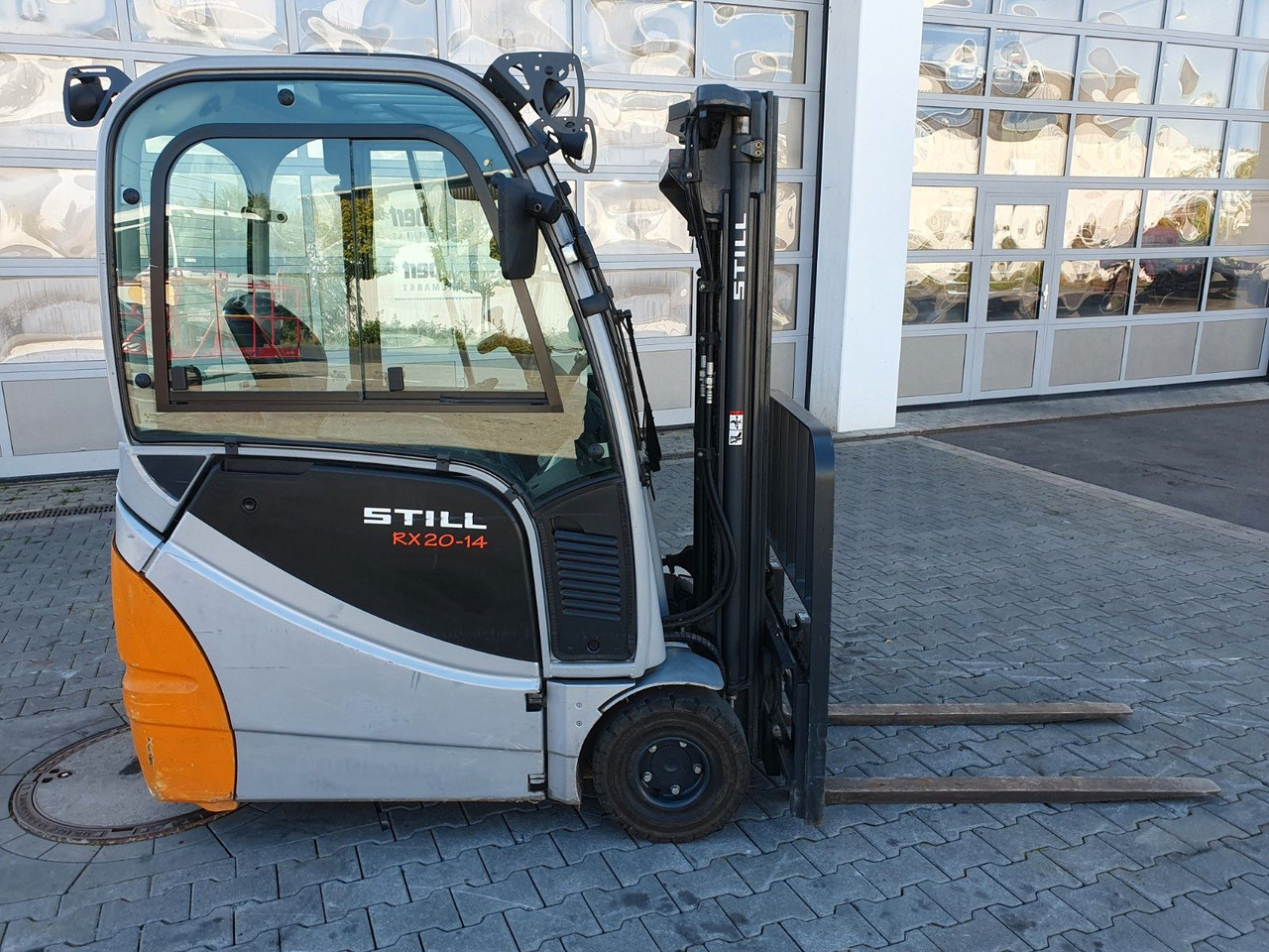 Still RX 20-14 / Triplex: 4,3m / nur 1.704h! / 2022 - Električni viličar: slika Still RX 20-14 / Triplex: 4,3m / nur 1.704h! / 2022 - Električni viličar Still RX 20-14 / Triplex: 4,3m / nur 1.704h! / 2022 - Električni viličar: slika Still RX 20-14 / Triplex: 4,3m / nur 1.704h! / 2022 - Električni viličar