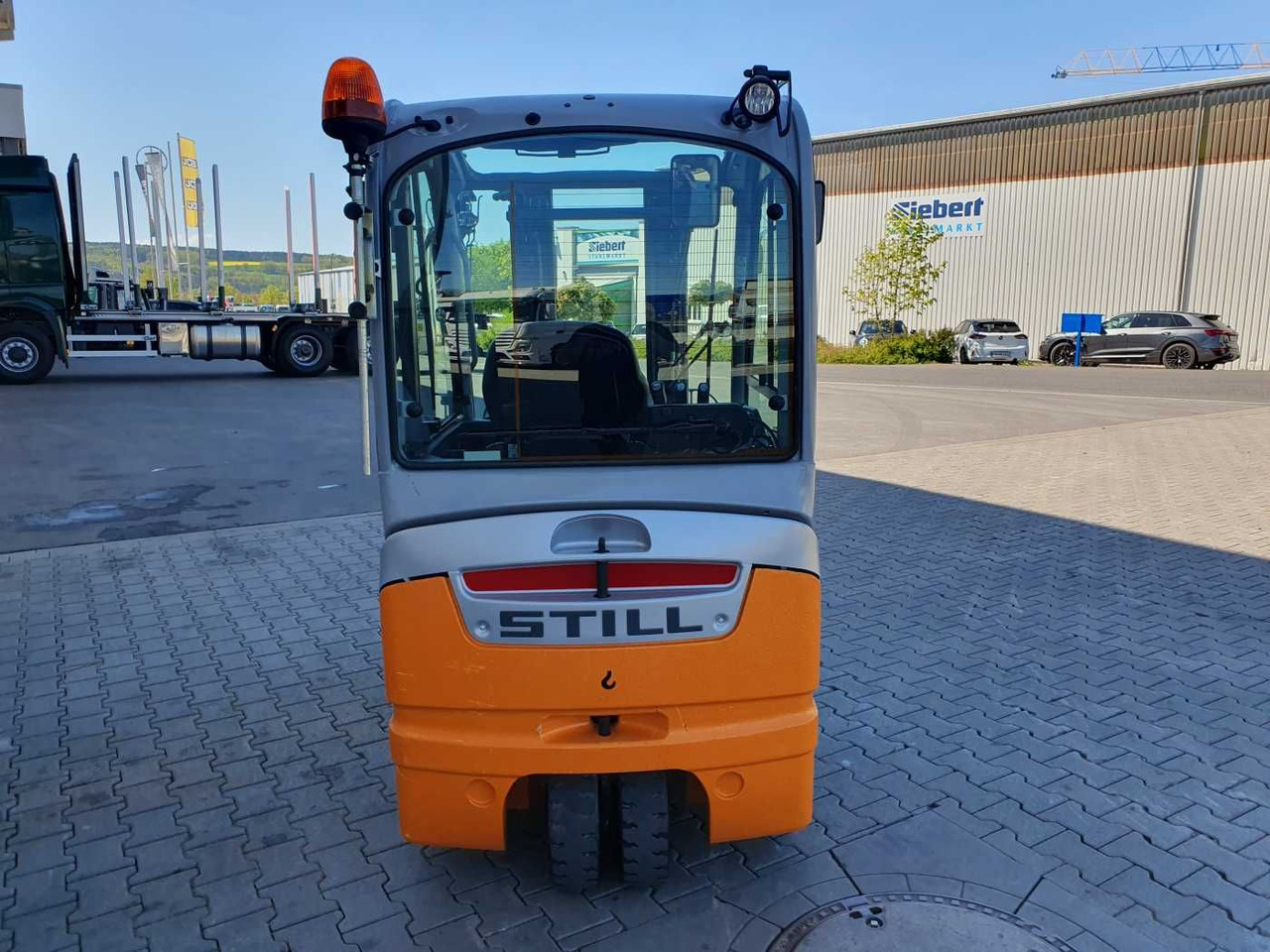 Still RX20-14 / 2016 / Triplex: 4.60m! / 271h / SS - Električni viličar: slika Still RX20-14 / 2016 / Triplex: 4.60m! / 271h / SS - Električni viličar Still RX20-14 / 2016 / Triplex: 4.60m! / 271h / SS - Električni viličar: slika Still RX20-14 / 2016 / Triplex: 4.60m! / 271h / SS - Električni viličar