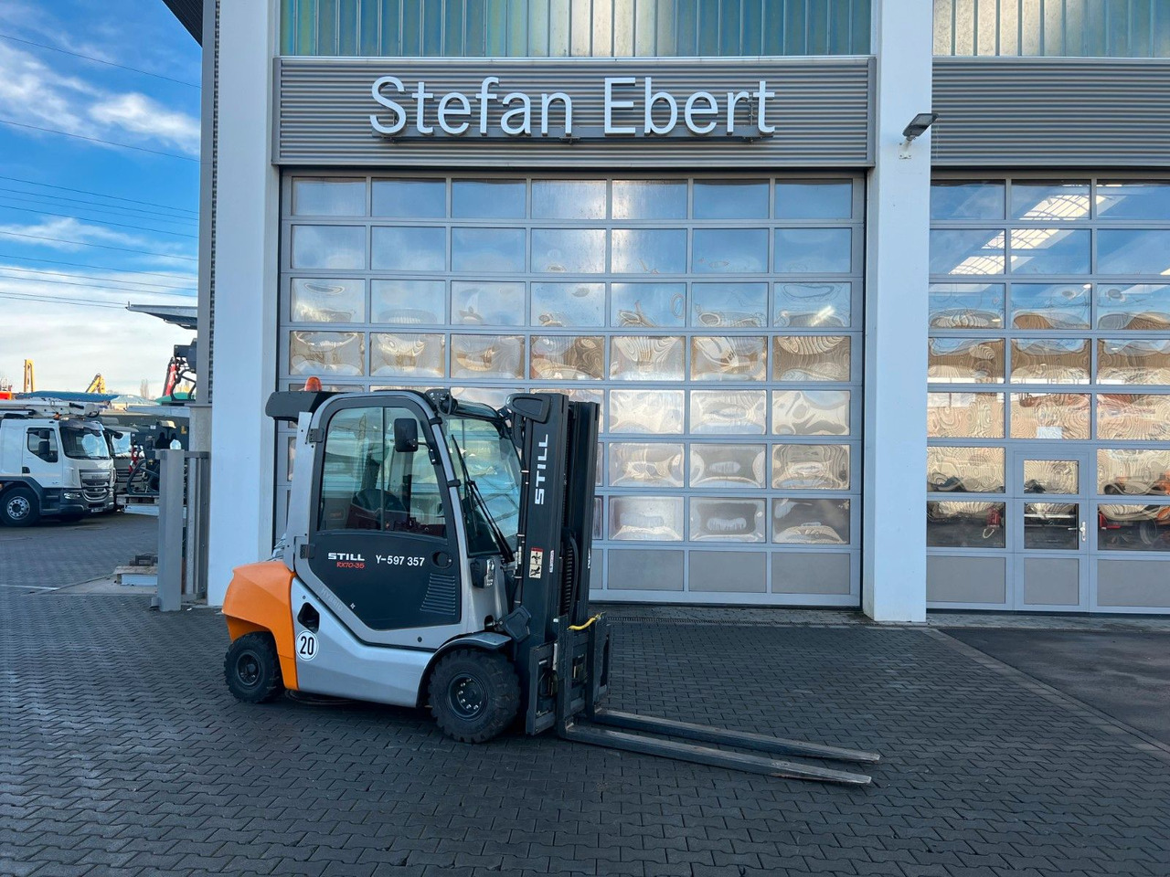 Still RX70-30 / Triplex: 4.60m / nur 568h / SS / Waage - Diesel viličar: slika Still RX70-30 / Triplex: 4.60m / nur 568h / SS / Waage - Diesel viličar Still RX70-30 / Triplex: 4.60m / nur 568h / SS / Waage - Diesel viličar: slika Still RX70-30 / Triplex: 4.60m / nur 568h / SS / Waage - Diesel viličar