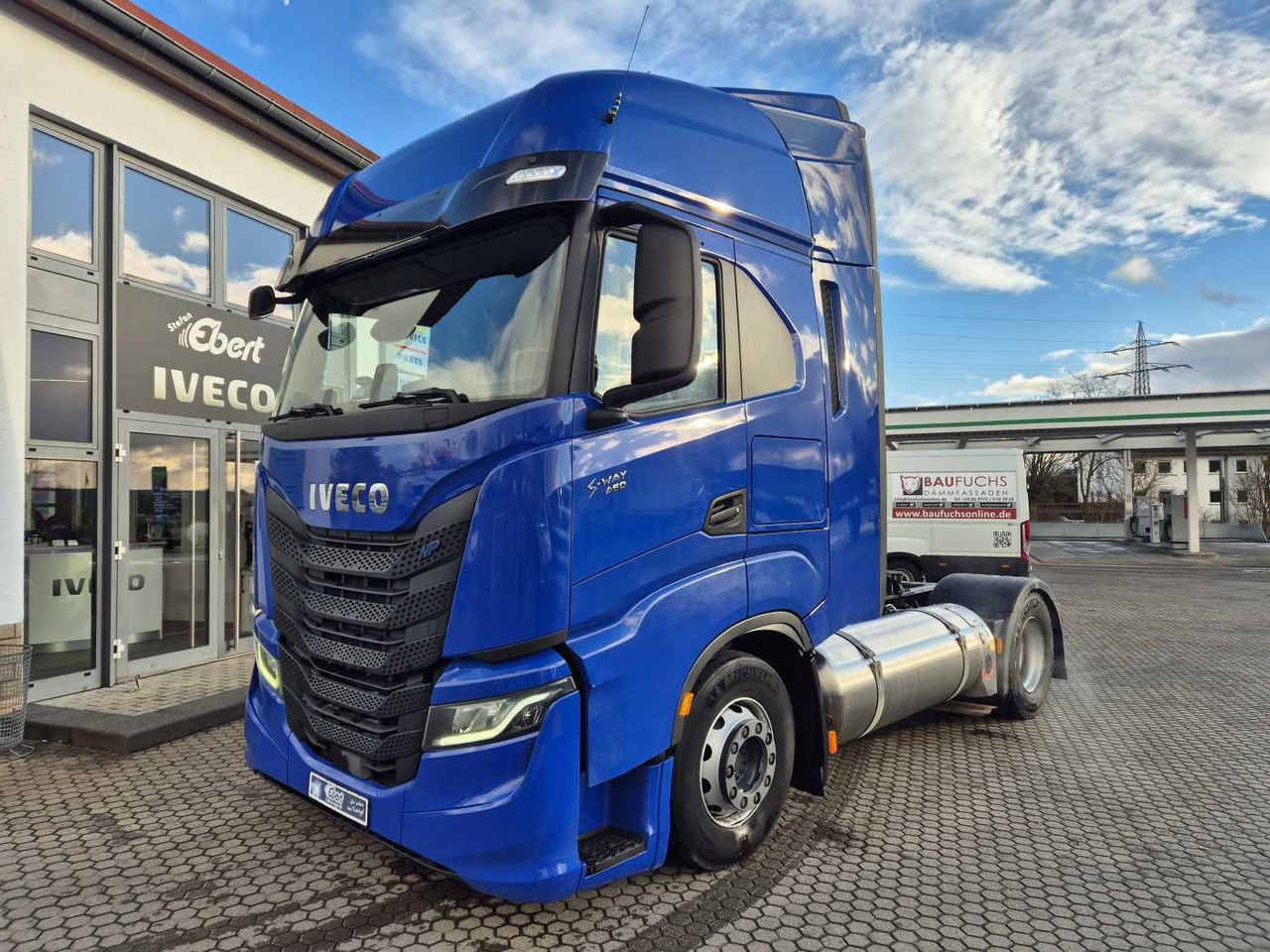 Iveco S-Way 460 NP LNG ACC Intarder Navi - Tegljač: slika Iveco S-Way 460 NP LNG ACC Intarder Navi - Tegljač Iveco S-Way 460 NP LNG ACC Intarder Navi - Tegljač: slika Iveco S-Way 460 NP LNG ACC Intarder Navi - Tegljač