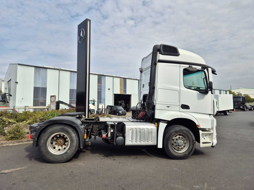Mercedes-Benz Arocs 1845 LS 4x4 HAD Retarder Hydraulik Navi Mercedes-Benz Arocs 1845 LS 4x4 HAD Retarder Hydraulik Navi - Tegljač: slika Mercedes-Benz Arocs 1845 LS 4x4 HAD Retarder Hydraulik Navi Mercedes-Benz Arocs 1845 LS 4x4 HAD Retarder Hydraulik Navi - Tegljač Mercedes-Benz Arocs 1845 LS 4x4 HAD Retarder Hydraulik Navi Mercedes-Benz Arocs 1845 LS 4x4 HAD Retarder Hydraulik Navi - Tegljač: slika Mercedes-Benz Arocs 1845 LS 4x4 HAD Retarder Hydraulik Navi Mercedes-Benz Arocs 1845 LS 4x4 HAD Retarder Hydraulik Navi - Tegljač