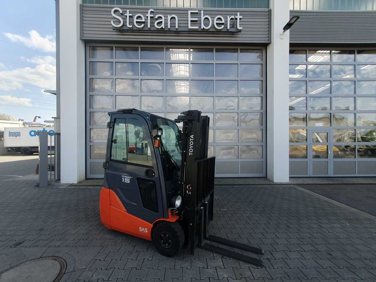 Toyota 8FBET15 / Triplex: 4.30m / nur 3.412h! / 2022 - Električni viličar: slika Toyota 8FBET15 / Triplex: 4.30m / nur 3.412h! / 2022 - Električni viličar Toyota 8FBET15 / Triplex: 4.30m / nur 3.412h! / 2022 - Električni viličar: slika Toyota 8FBET15 / Triplex: 4.30m / nur 3.412h! / 2022 - Električni viličar