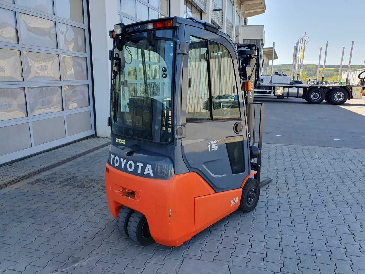 Toyota 8FBET15 / Triplex: 4.30m / nur 3.489h! / 2022 - Električni viličar: slika Toyota 8FBET15 / Triplex: 4.30m / nur 3.489h! / 2022 - Električni viličar Toyota 8FBET15 / Triplex: 4.30m / nur 3.489h! / 2022 - Električni viličar: slika Toyota 8FBET15 / Triplex: 4.30m / nur 3.489h! / 2022 - Električni viličar
