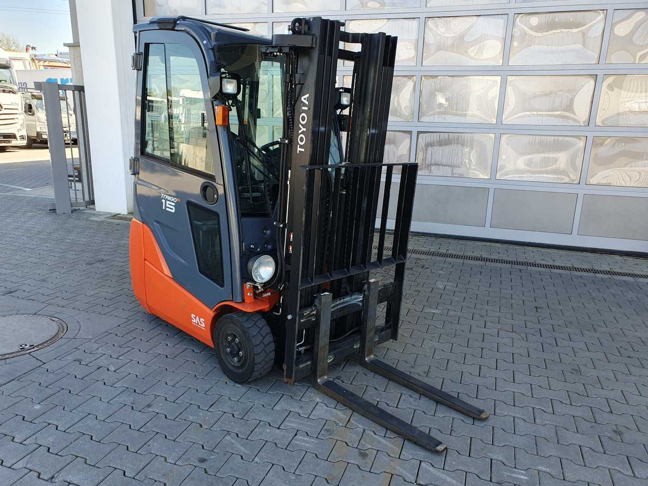 Električni viličar Toyota 8FBET15 / Triplex: 4.30m / nur 3.489h! / 2022: slika Električni viličar Toyota 8FBET15 / Triplex: 4.30m / nur 3.489h! / 2022