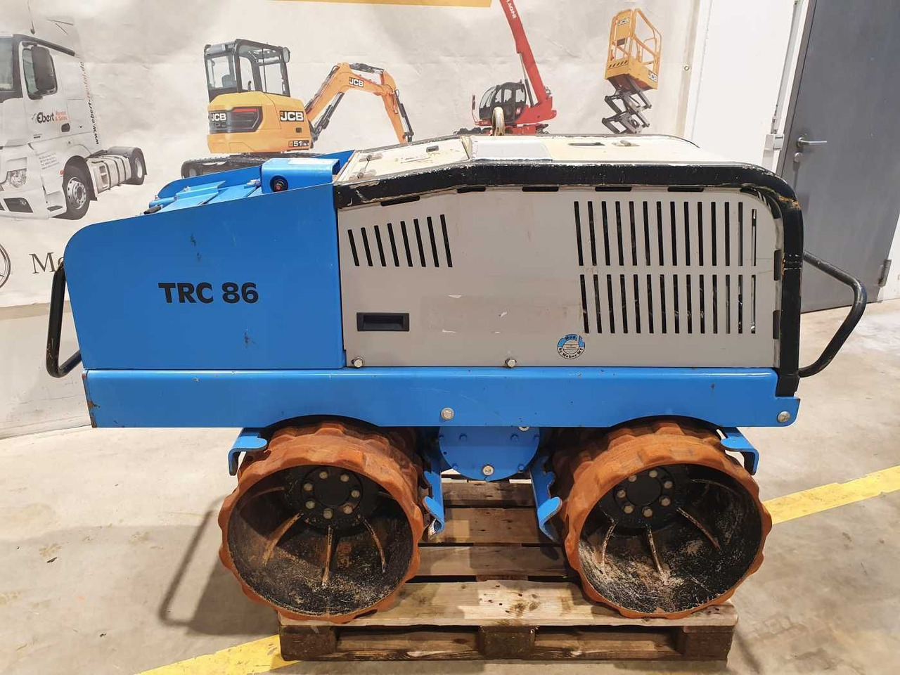 Zakup  Weber TRC 86 Grabenwalze / 2020 / Funk / nur 112h Weber TRC 86 Grabenwalze / 2020 / Funk / nur 112h: slika Zakup  Weber TRC 86 Grabenwalze / 2020 / Funk / nur 112h Weber TRC 86 Grabenwalze / 2020 / Funk / nur 112h Zakup  Weber TRC 86 Grabenwalze / 2020 / Funk / nur 112h Weber TRC 86 Grabenwalze / 2020 / Funk / nur 112h: slika Zakup  Weber TRC 86 Grabenwalze / 2020 / Funk / nur 112h Weber TRC 86 Grabenwalze / 2020 / Funk / nur 112h