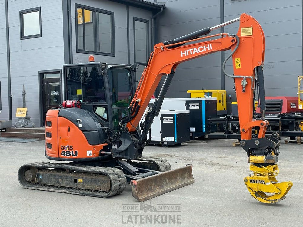 Hitachi ZX 48U-5A kaivinkone - Bager gusjeničar: slika Hitachi ZX 48U-5A kaivinkone - Bager gusjeničar Hitachi ZX 48U-5A kaivinkone - Bager gusjeničar: slika Hitachi ZX 48U-5A kaivinkone - Bager gusjeničar