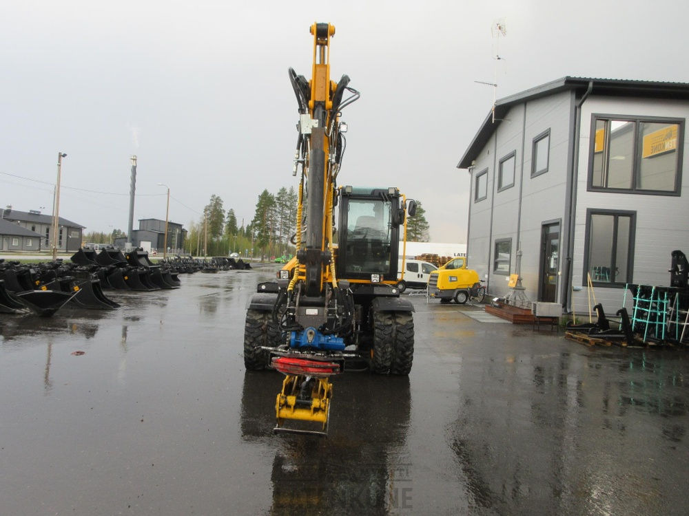 JCB Hydradig HD110W - Bager na kotačima: slika JCB Hydradig HD110W - Bager na kotačima JCB Hydradig HD110W - Bager na kotačima: slika JCB Hydradig HD110W - Bager na kotačima