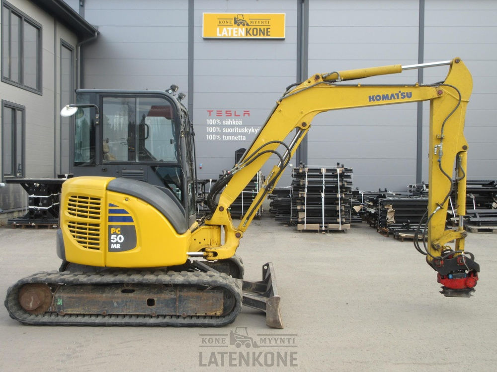 Komatsu PC50MR PETOKSELLA VIETY LÖYTÖPALKKIO STOLEN - Bager gusjeničar: slika Komatsu PC50MR PETOKSELLA VIETY LÖYTÖPALKKIO STOLEN - Bager gusjeničar Komatsu PC50MR PETOKSELLA VIETY LÖYTÖPALKKIO STOLEN - Bager gusjeničar: slika Komatsu PC50MR PETOKSELLA VIETY LÖYTÖPALKKIO STOLEN - Bager gusjeničar