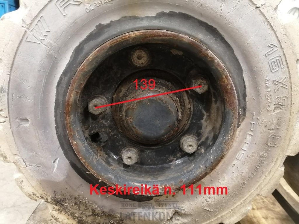 Trukin taka-akseli 16x6-8 valkoisilla renkailla - Stražnja osovina za Viličar: slika Trukin taka-akseli 16x6-8 valkoisilla renkailla - Stražnja osovina za Viličar Trukin taka-akseli 16x6-8 valkoisilla renkailla - Stražnja osovina za Viličar: slika Trukin taka-akseli 16x6-8 valkoisilla renkailla - Stražnja osovina za Viličar