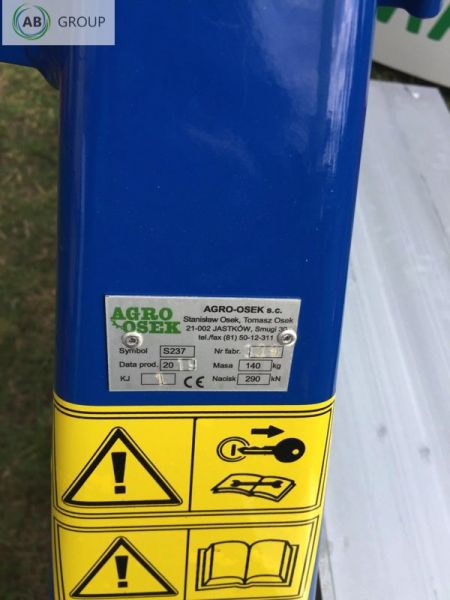 Agro-Osek 2-row seeding planter - Oprema za sijanje: slika Agro-Osek 2-row seeding planter - Oprema za sijanje Agro-Osek 2-row seeding planter - Oprema za sijanje: slika Agro-Osek 2-row seeding planter - Oprema za sijanje