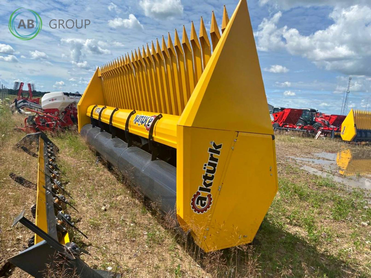 Akturk sunflower Header 731 - Kombajn za suncokret: slika Akturk sunflower Header 731 - Kombajn za suncokret Akturk sunflower Header 731 - Kombajn za suncokret: slika Akturk sunflower Header 731 - Kombajn za suncokret