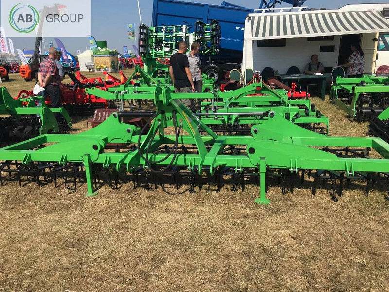Dziekan składana hydraulicznie brona łąkowa WUKA 5m 5C20H - Drljača: slika Dziekan składana hydraulicznie brona łąkowa WUKA 5m 5C20H - Drljača Dziekan składana hydraulicznie brona łąkowa WUKA 5m 5C20H - Drljača: slika Dziekan składana hydraulicznie brona łąkowa WUKA 5m 5C20H - Drljača