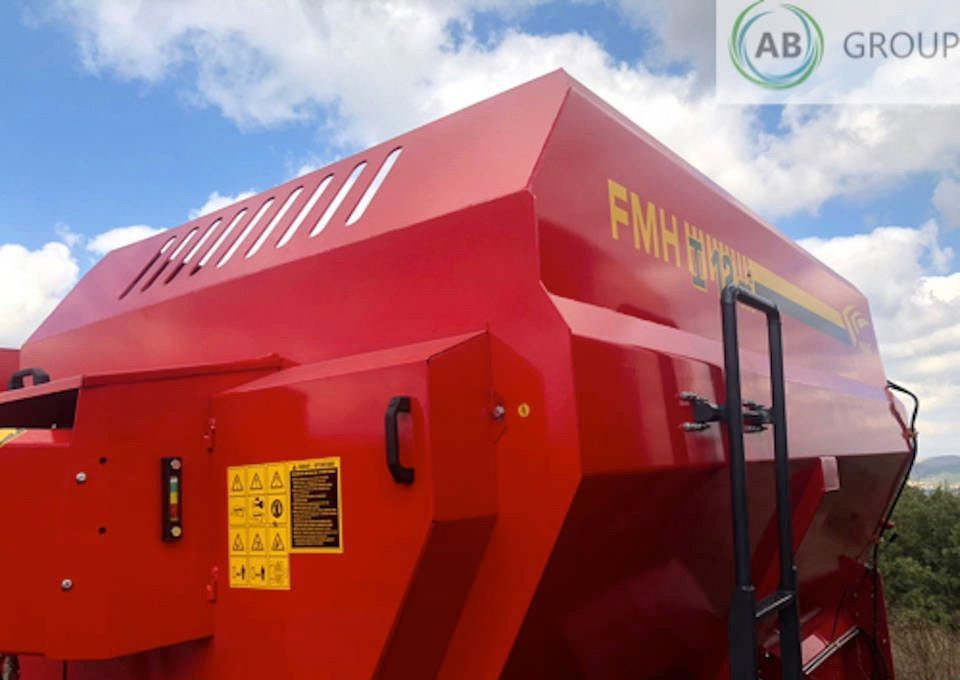 Fimaks Feeder Mixer FMHII 12m3 in stock - Vagon-miješalica za krmivo: slika Fimaks Feeder Mixer FMHII 12m3 in stock - Vagon-miješalica za krmivo Fimaks Feeder Mixer FMHII 12m3 in stock - Vagon-miješalica za krmivo: slika Fimaks Feeder Mixer FMHII 12m3 in stock - Vagon-miješalica za krmivo