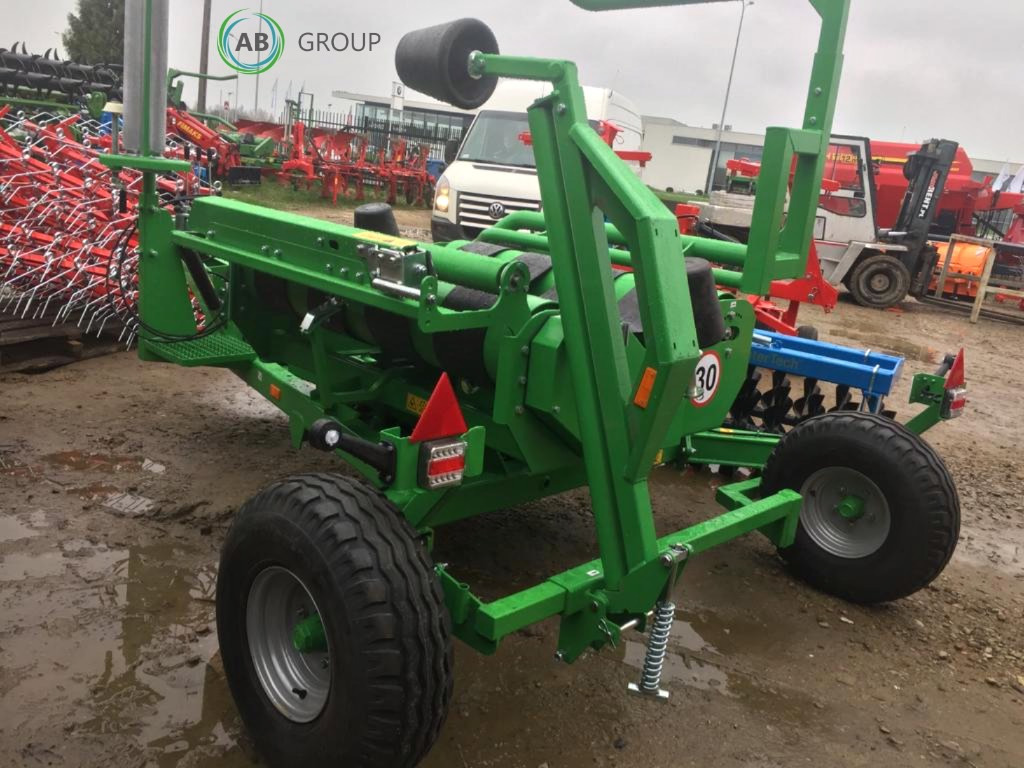 Inter-Tech self loading bale wrap GO01 - Omotač bala: slika Inter-Tech self loading bale wrap GO01 - Omotač bala Inter-Tech self loading bale wrap GO01 - Omotač bala: slika Inter-Tech self loading bale wrap GO01 - Omotač bala