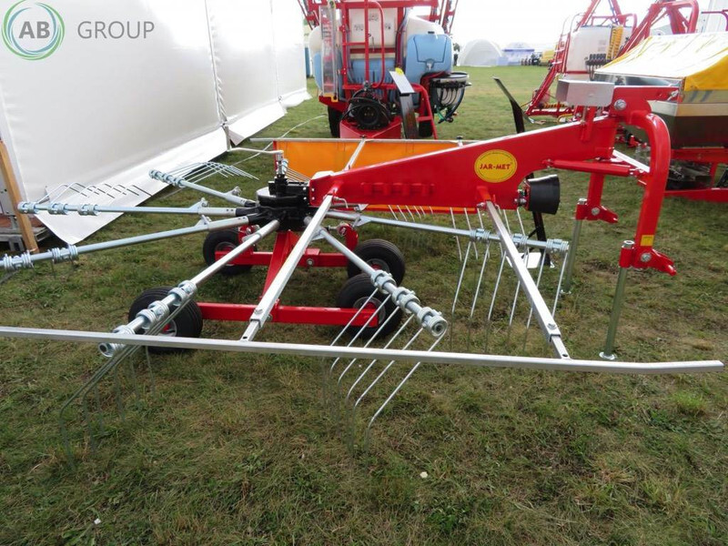Jar-Met zgrabiarka karuzelowa tandem Z206, 3,5 m - Prevrtač sijena/ Grabulje: slika Jar-Met zgrabiarka karuzelowa tandem Z206, 3,5 m - Prevrtač sijena/ Grabulje Jar-Met zgrabiarka karuzelowa tandem Z206, 3,5 m - Prevrtač sijena/ Grabulje: slika Jar-Met zgrabiarka karuzelowa tandem Z206, 3,5 m - Prevrtač sijena/ Grabulje