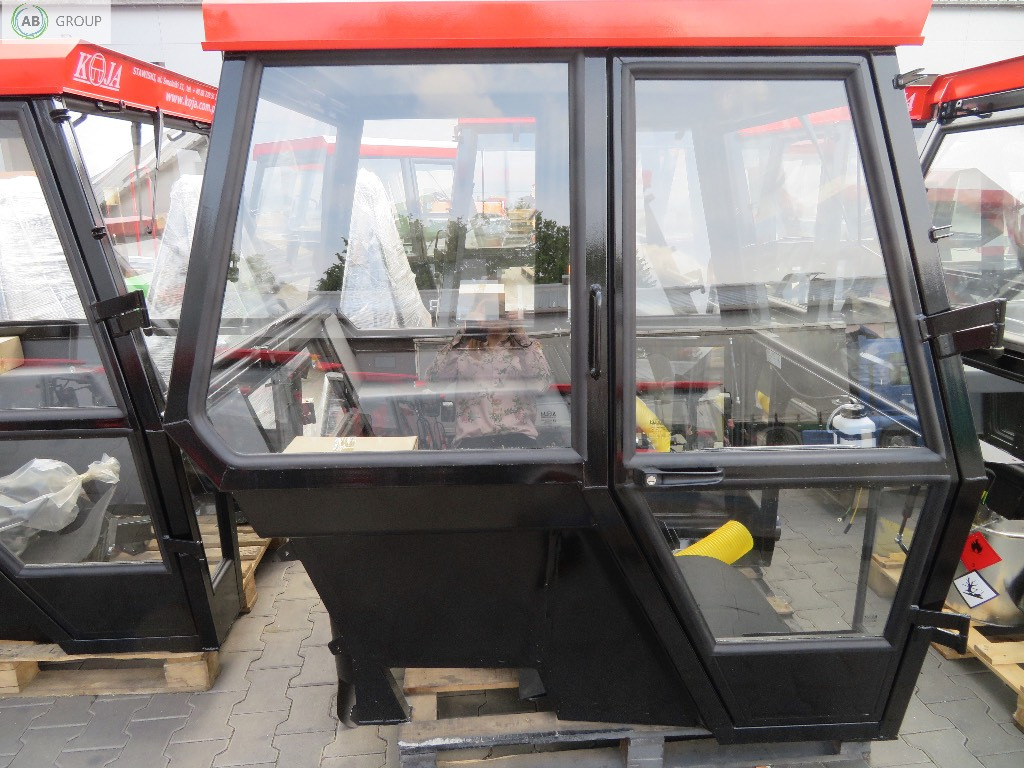 Koja tractor cab C-330 - Kabina za Traktor: slika Koja tractor cab C-330 - Kabina za Traktor Koja tractor cab C-330 - Kabina za Traktor: slika Koja tractor cab C-330 - Kabina za Traktor