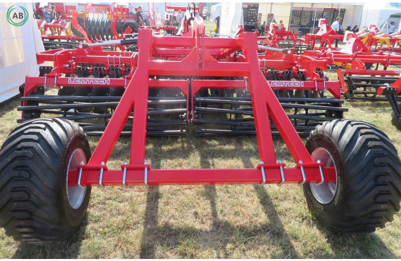 Lemtech brona talerzowa hydrauliczna z wózkiem transportow - Tanjurača: slika Lemtech brona talerzowa hydrauliczna z wózkiem transportow - Tanjurača Lemtech brona talerzowa hydrauliczna z wózkiem transportow - Tanjurača: slika Lemtech brona talerzowa hydrauliczna z wózkiem transportow - Tanjurača