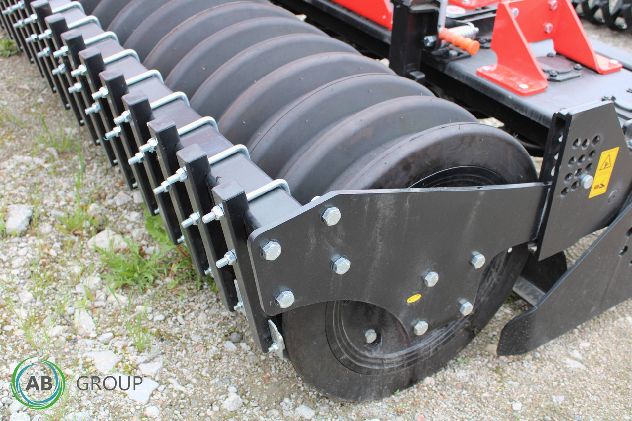 Ozdoken Ongun S300 power harrow with seed drill attachment - Roto drljača: slika Ozdoken Ongun S300 power harrow with seed drill attachment - Roto drljača Ozdoken Ongun S300 power harrow with seed drill attachment - Roto drljača: slika Ozdoken Ongun S300 power harrow with seed drill attachment - Roto drljača