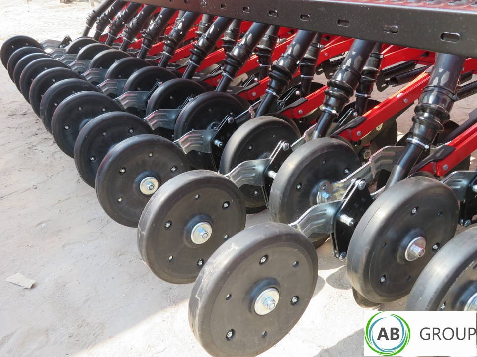 Ozdoken grain seeder Pertum S300, 3 m - single-disc coulter type - on stock - Sijačica: slika Ozdoken grain seeder Pertum S300, 3 m - single-disc coulter type - on stock - Sijačica Ozdoken grain seeder Pertum S300, 3 m - single-disc coulter type - on stock - Sijačica: slika Ozdoken grain seeder Pertum S300, 3 m - single-disc coulter type - on stock - Sijačica
