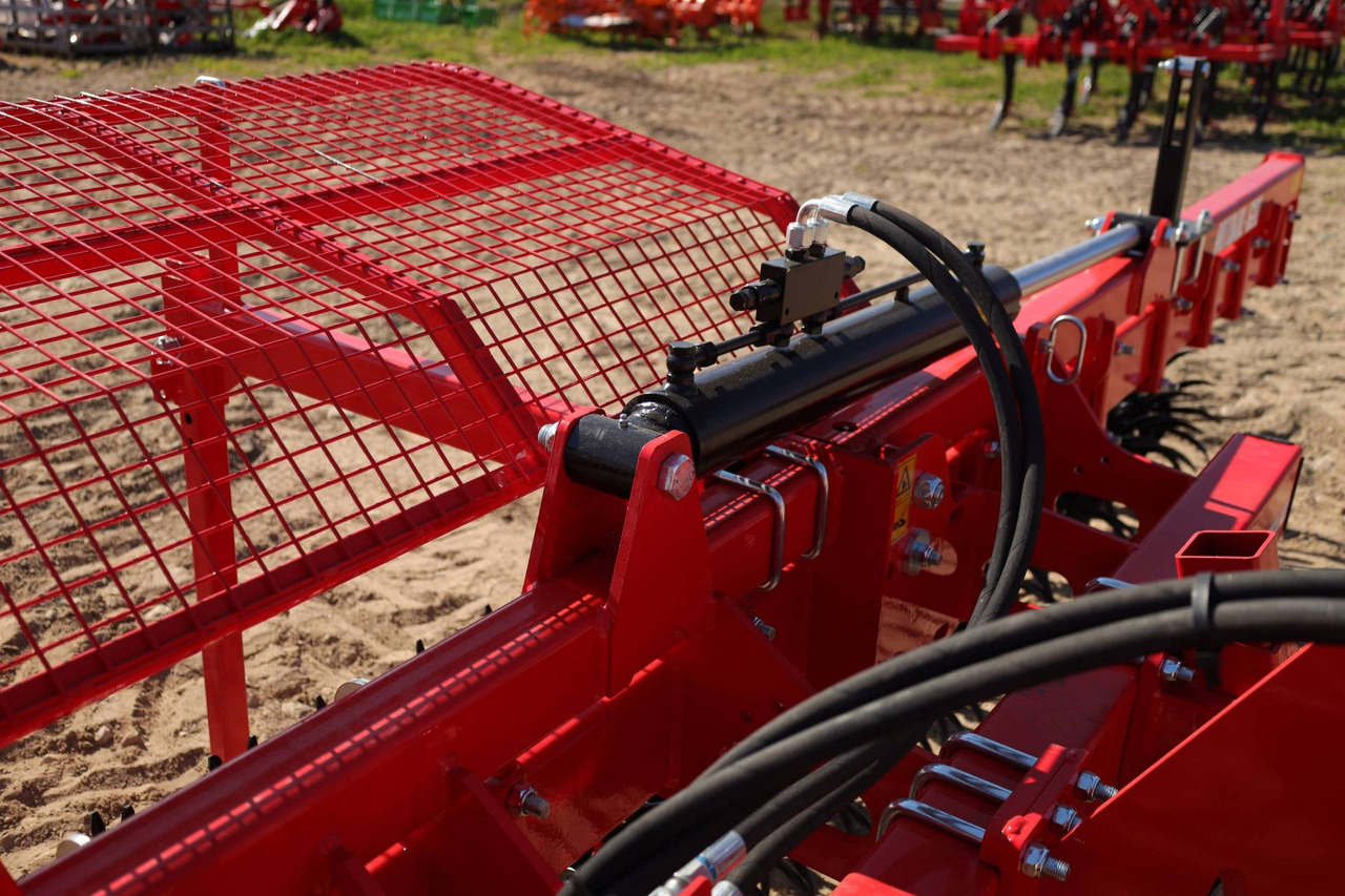 Ozdoken rotary weeder Rotokul 6,2 m - Oprema za obradu tla: slika Ozdoken rotary weeder Rotokul 6,2 m - Oprema za obradu tla Ozdoken rotary weeder Rotokul 6,2 m - Oprema za obradu tla: slika Ozdoken rotary weeder Rotokul 6,2 m - Oprema za obradu tla