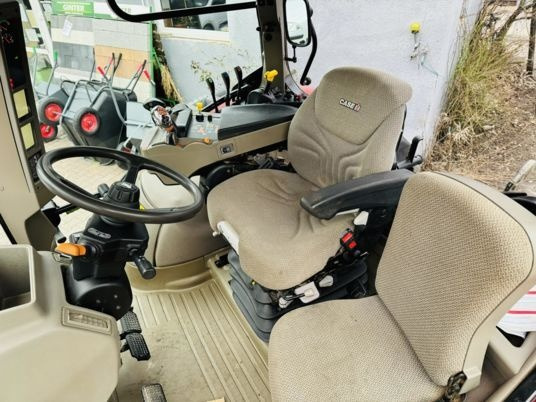 Case IH MAXXUM 145 - Traktor: slika Case IH MAXXUM 145 - Traktor Case IH MAXXUM 145 - Traktor: slika Case IH MAXXUM 145 - Traktor