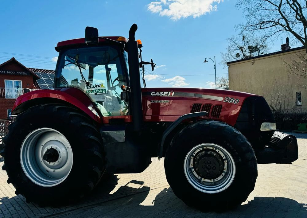 Case IH Magnum 280 - Traktor: slika Case IH Magnum 280 - Traktor Case IH Magnum 280 - Traktor: slika Case IH Magnum 280 - Traktor