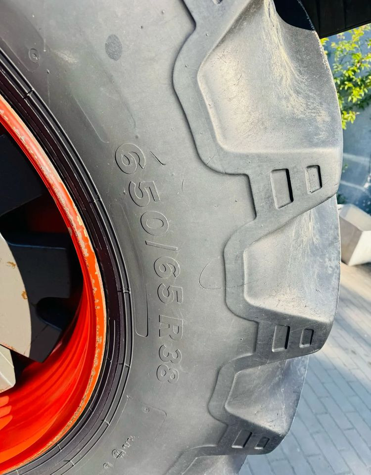 Traktor Claas Arion 640: slika Traktor Claas Arion 640