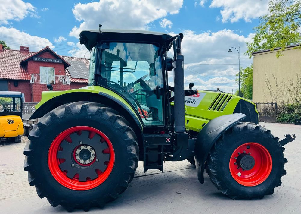 Traktor Claas Arion 640: slika Traktor Claas Arion 640