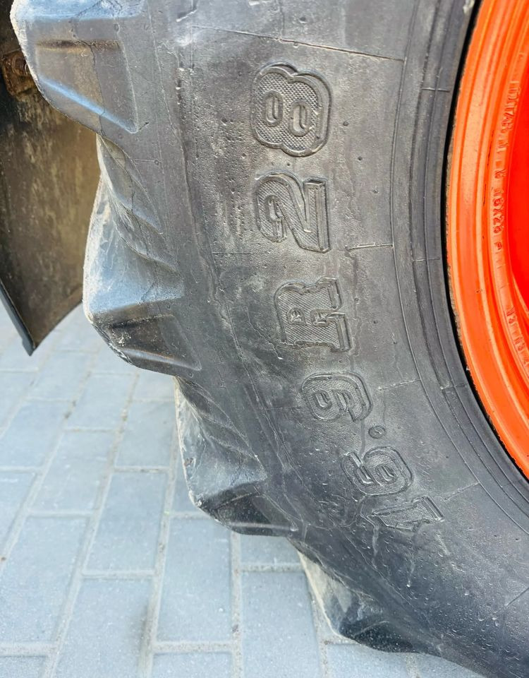 Traktor Claas Arion 640: slika Traktor Claas Arion 640