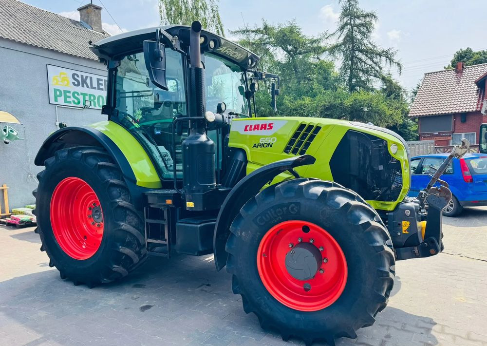 Claas Arion 650 CEBIS - Traktor: slika Claas Arion 650 CEBIS - Traktor Claas Arion 650 CEBIS - Traktor: slika Claas Arion 650 CEBIS - Traktor
