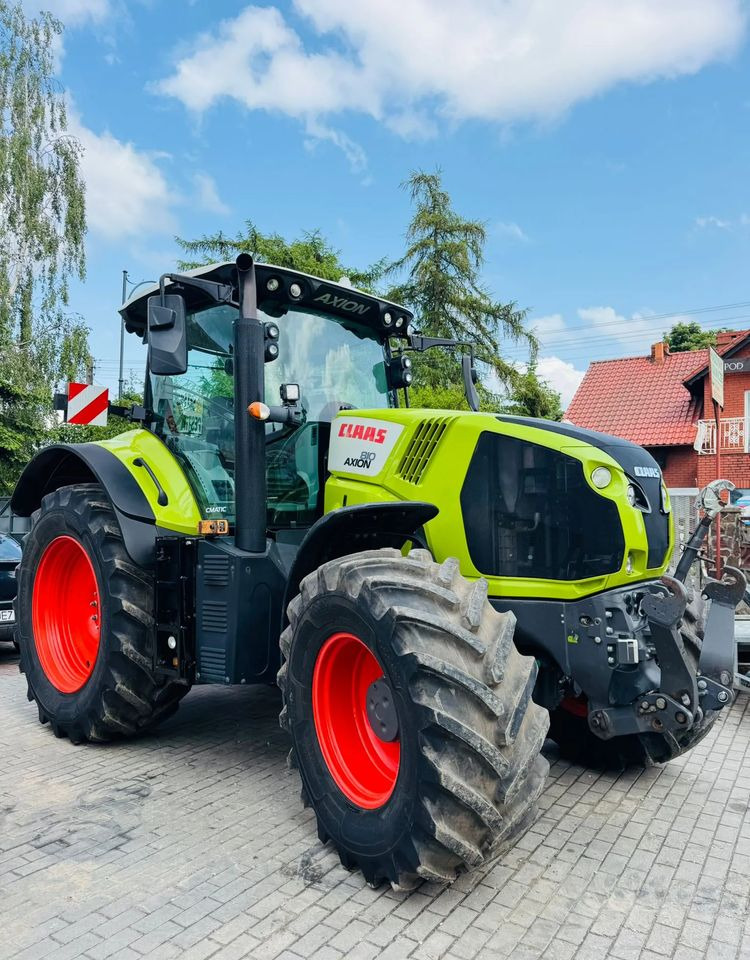 Claas Axion 810 CMATIC - Traktor: slika Claas Axion 810 CMATIC - Traktor Claas Axion 810 CMATIC - Traktor: slika Claas Axion 810 CMATIC - Traktor