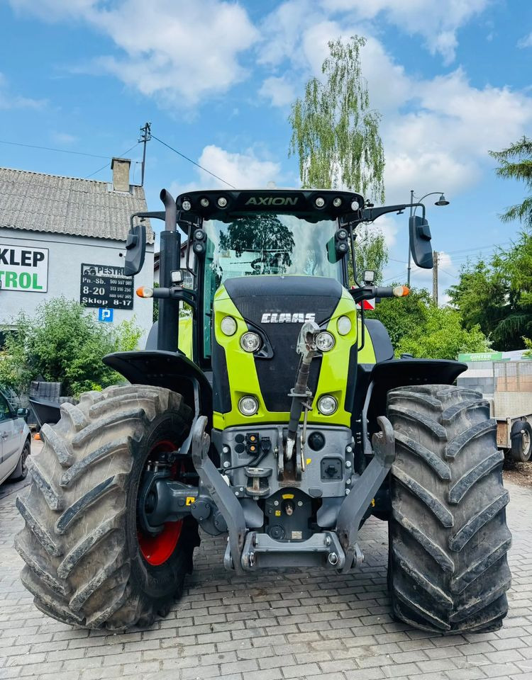 Claas Axion 810 CMATIC - Traktor: slika Claas Axion 810 CMATIC - Traktor Claas Axion 810 CMATIC - Traktor: slika Claas Axion 810 CMATIC - Traktor