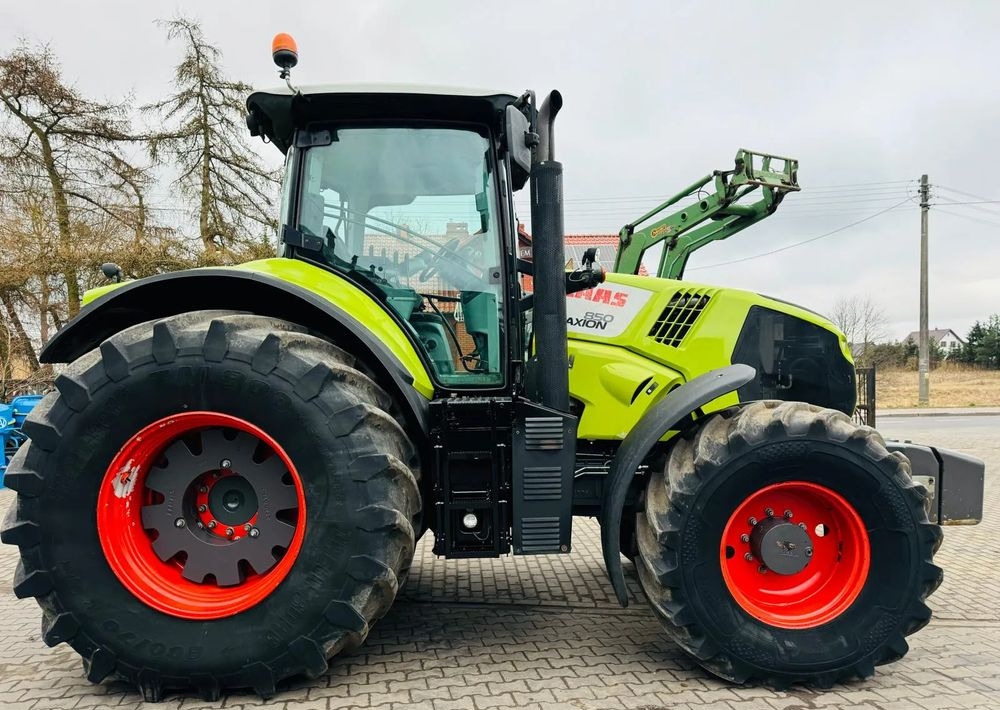 Claas Axion 850 - Traktor: slika Claas Axion 850 - Traktor Claas Axion 850 - Traktor: slika Claas Axion 850 - Traktor