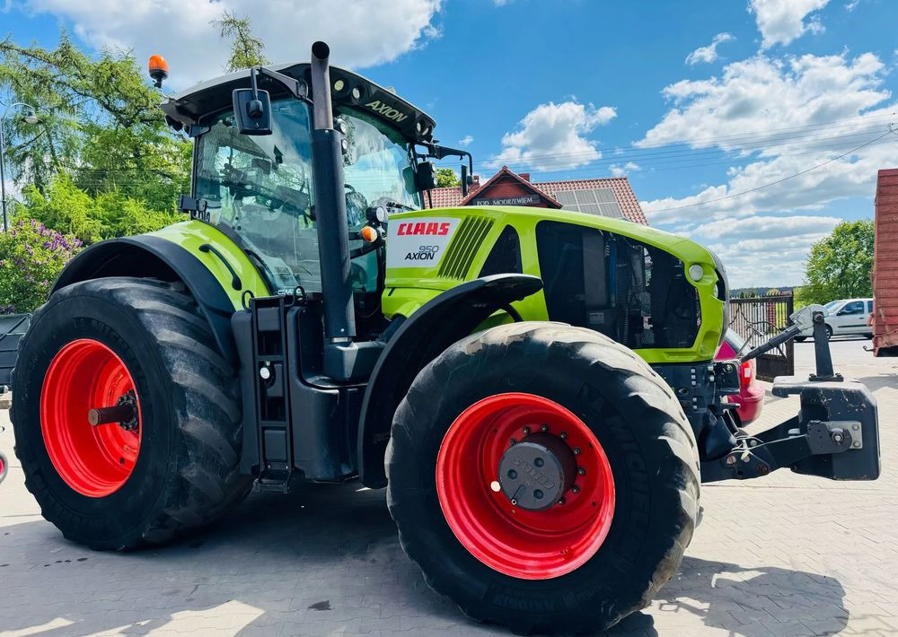 Claas Axion 950 CMATIC - Traktor: slika Claas Axion 950 CMATIC - Traktor Claas Axion 950 CMATIC - Traktor: slika Claas Axion 950 CMATIC - Traktor
