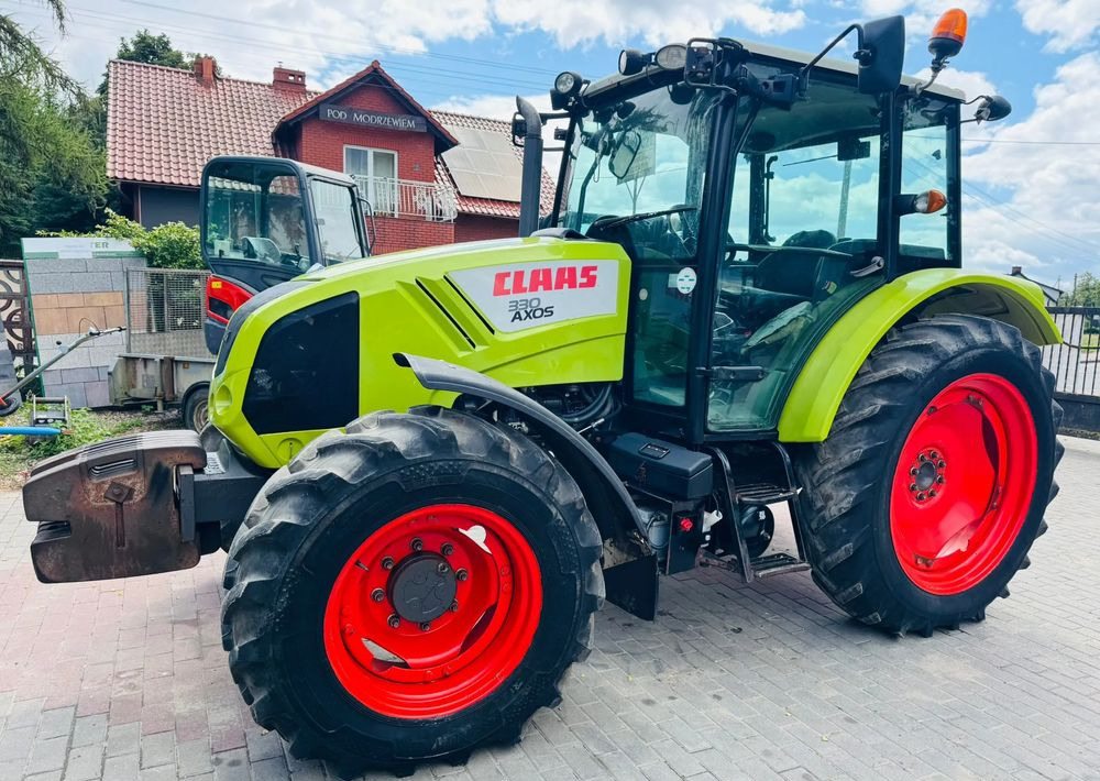 Claas Axos 330 - Traktor: slika Claas Axos 330 - Traktor Claas Axos 330 - Traktor: slika Claas Axos 330 - Traktor