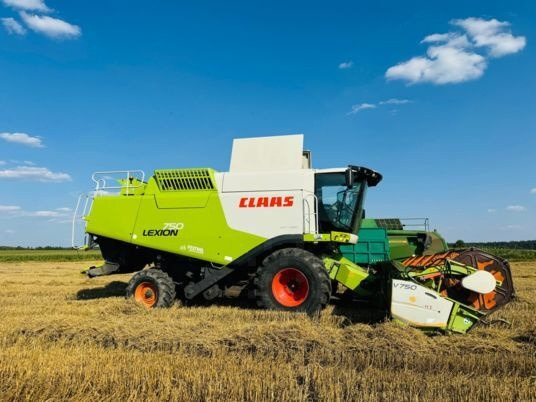 Claas LEXION 750 APS HYBRID - Kombajn za žetvu: slika Claas LEXION 750 APS HYBRID - Kombajn za žetvu Claas LEXION 750 APS HYBRID - Kombajn za žetvu: slika Claas LEXION 750 APS HYBRID - Kombajn za žetvu