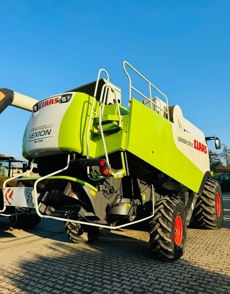 Claas Lexion 570C - Kombajn za žetvu: slika Claas Lexion 570C - Kombajn za žetvu Claas Lexion 570C - Kombajn za žetvu: slika Claas Lexion 570C - Kombajn za žetvu
