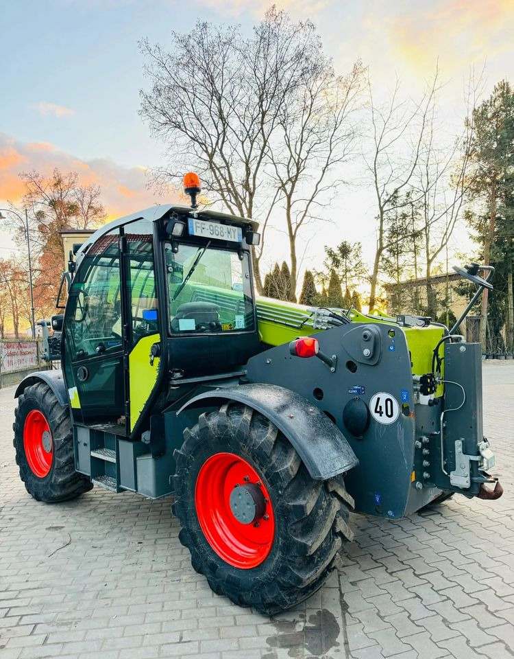 Teleskopski rukovatelj Claas SCORPION 732: slika Teleskopski rukovatelj Claas SCORPION 732