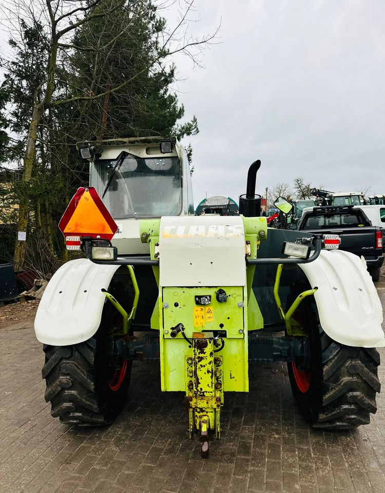 Claas TARGO K50 - Teleskopski rukovatelj: slika Claas TARGO K50 - Teleskopski rukovatelj Claas TARGO K50 - Teleskopski rukovatelj: slika Claas TARGO K50 - Teleskopski rukovatelj