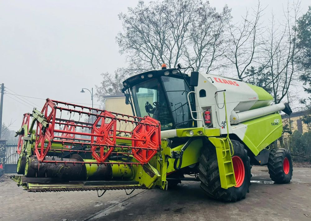 Claas TUCANO 430 APS - Kombajn za žetvu: slika Claas TUCANO 430 APS - Kombajn za žetvu Claas TUCANO 430 APS - Kombajn za žetvu: slika Claas TUCANO 430 APS - Kombajn za žetvu